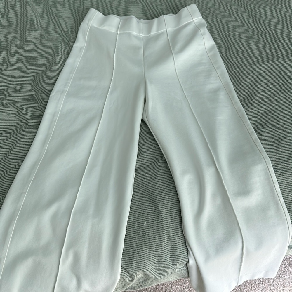 Cropped pants, white wide-legged pants